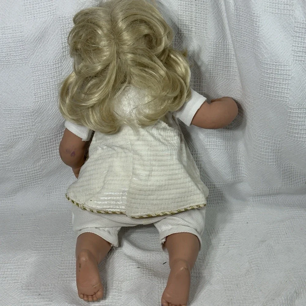 1999 Vtg LEE MIDDLETON By Reva  22